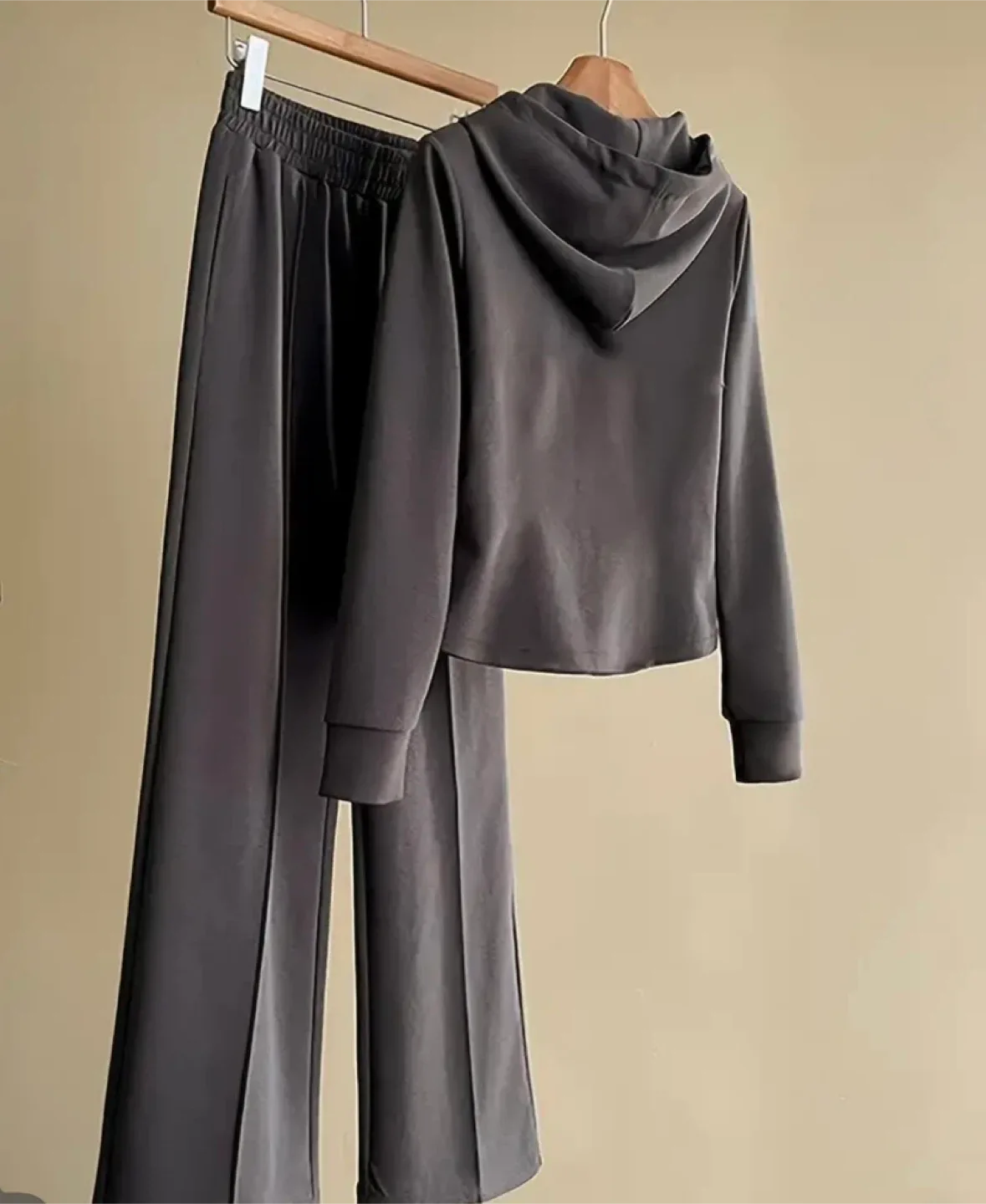 Gray Hoodie and Wide Leg Pants Set image indicator(2)