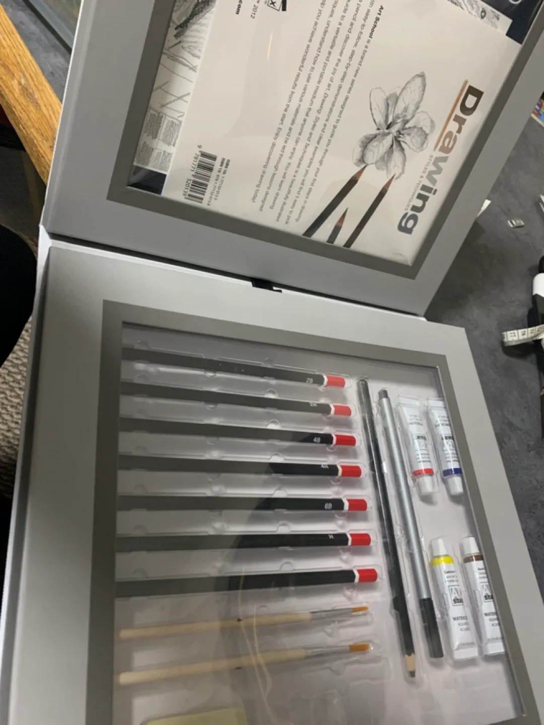 Art supplies image indicator(5)