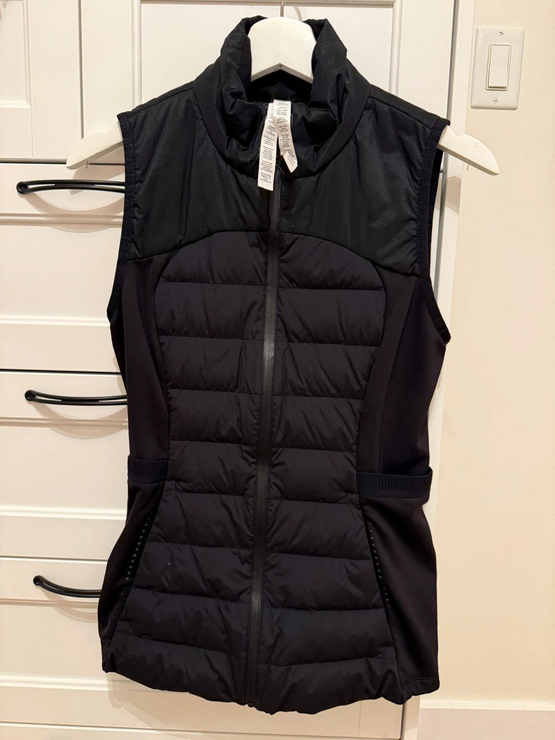 Lululemon Down for It All Vest, Size 6