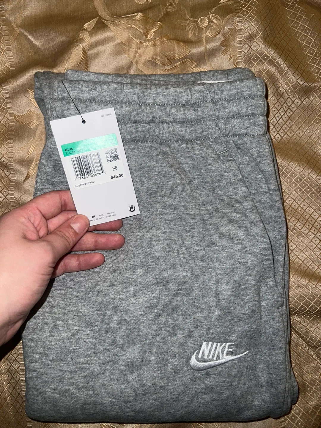 NEW KIDS XL Nike Sweats thumbnail