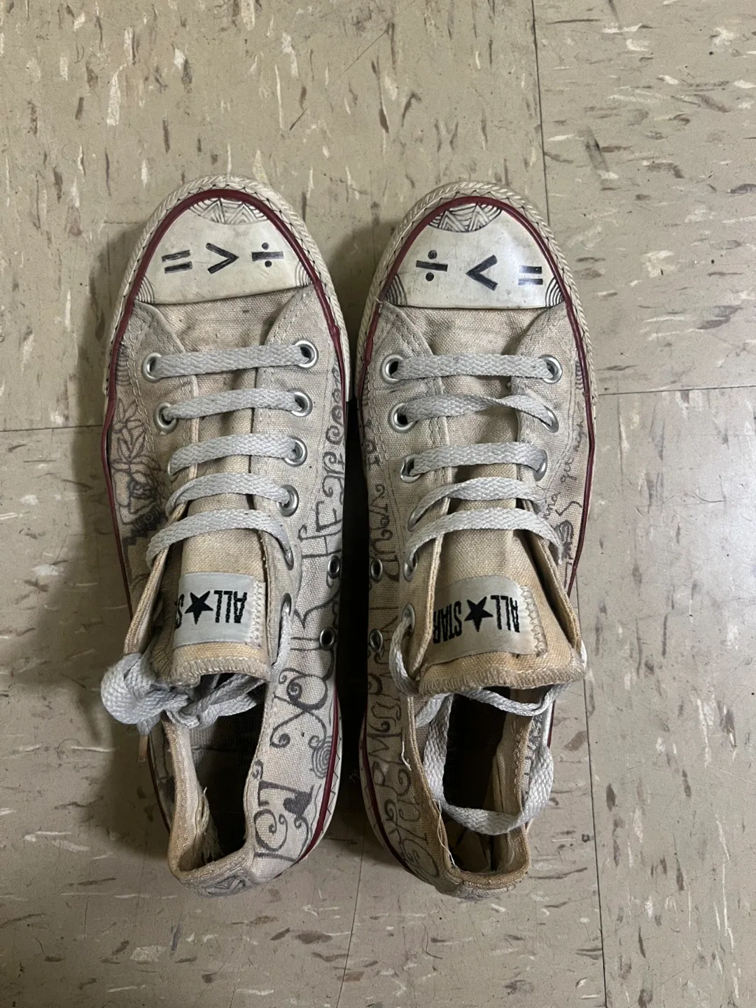 SIZE 6M Self Designed Converse thumbnail