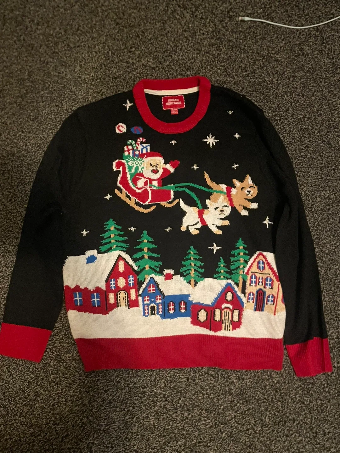 Men’s Ugly Christmas sweater size XL thumbnail