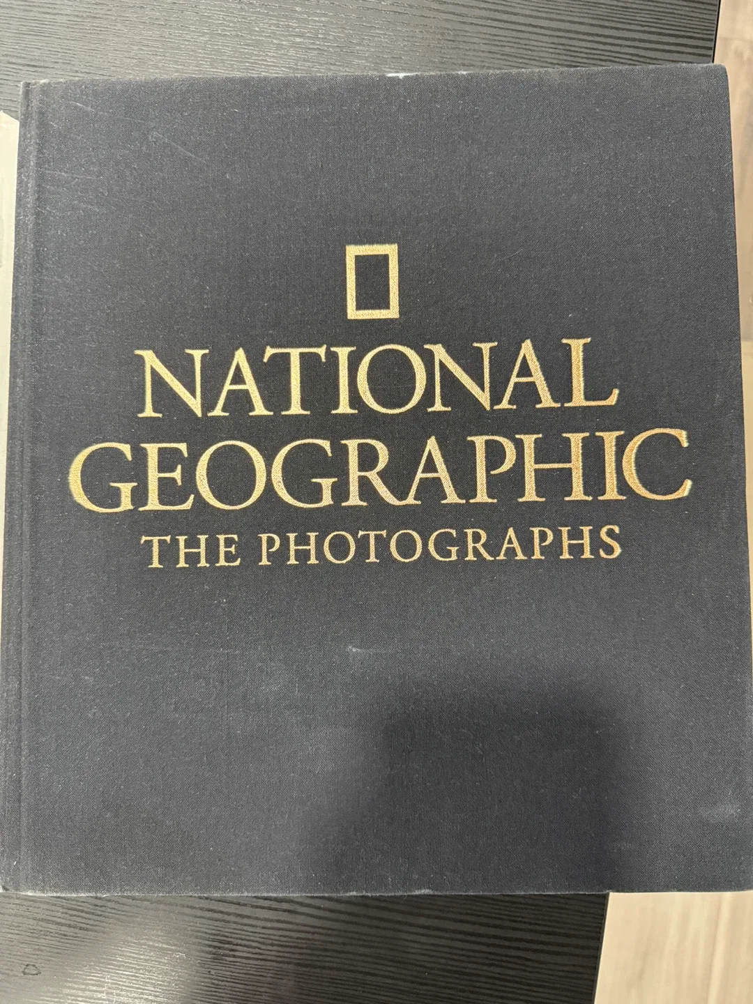 National Geographic: The Photographs Book image indicator(2)