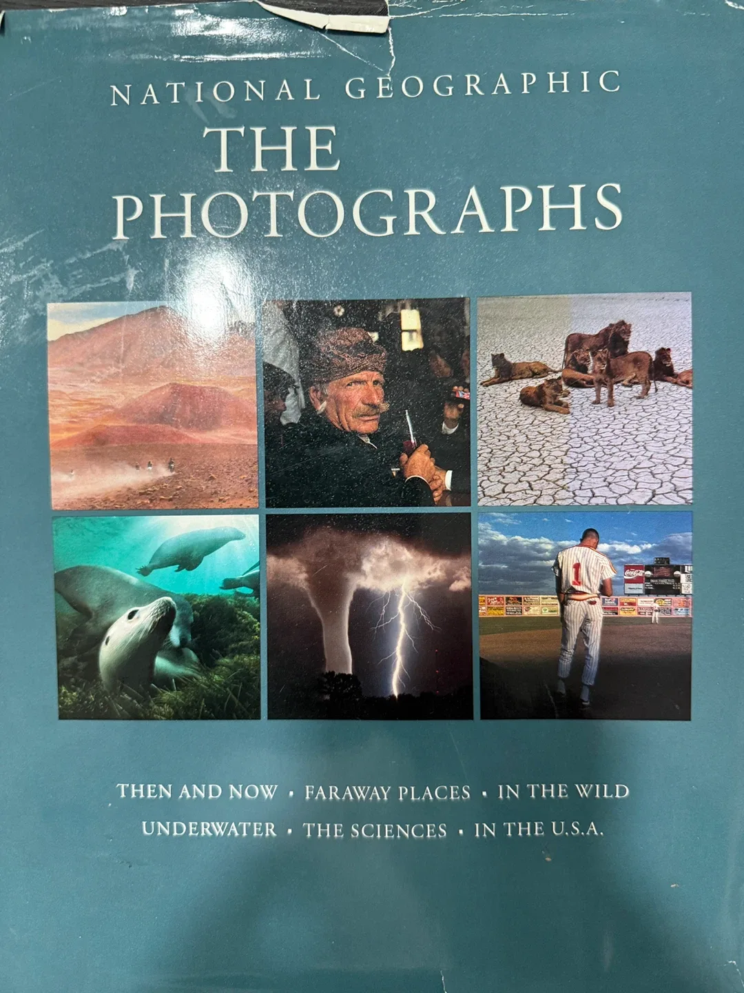 National Geographic: The Photographs Book image indicator(7)