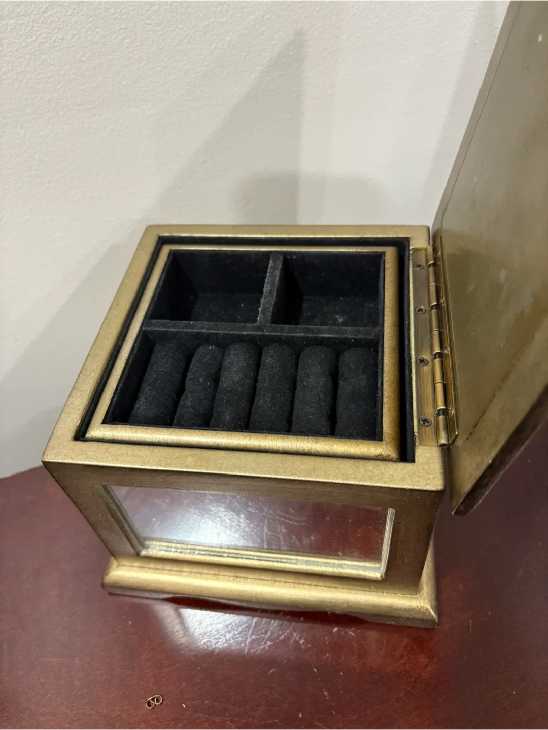 Gold Mirrored Jewellery Box image indicator(2)