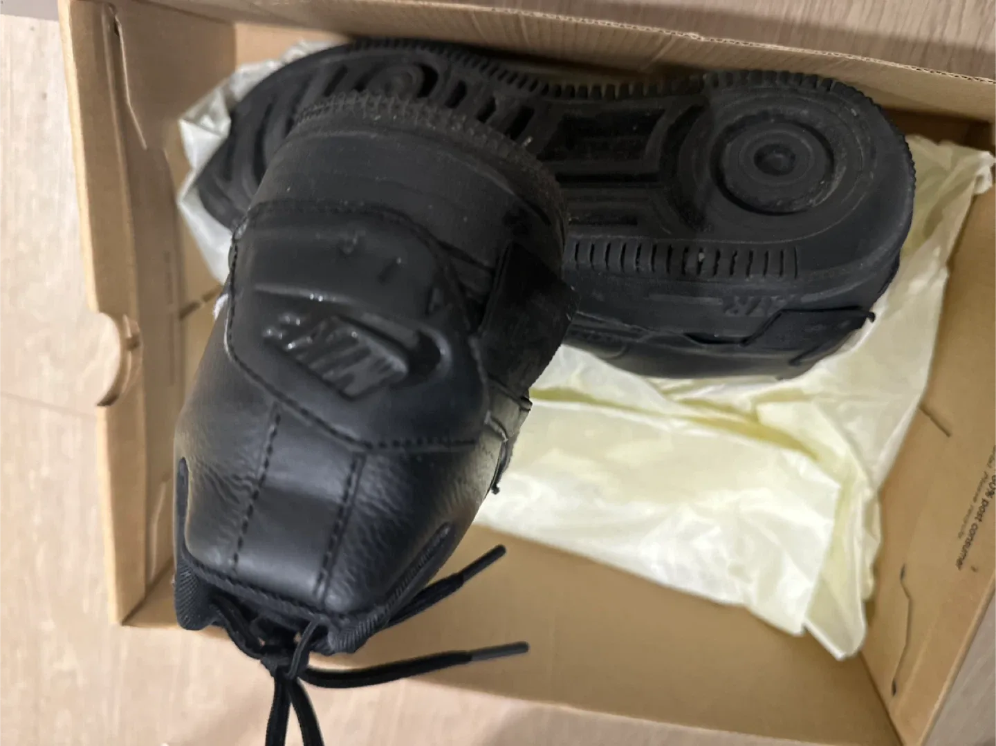 Nike Air Force 1 '07 Triple Black - Size 7 /24cm image indicator(3)