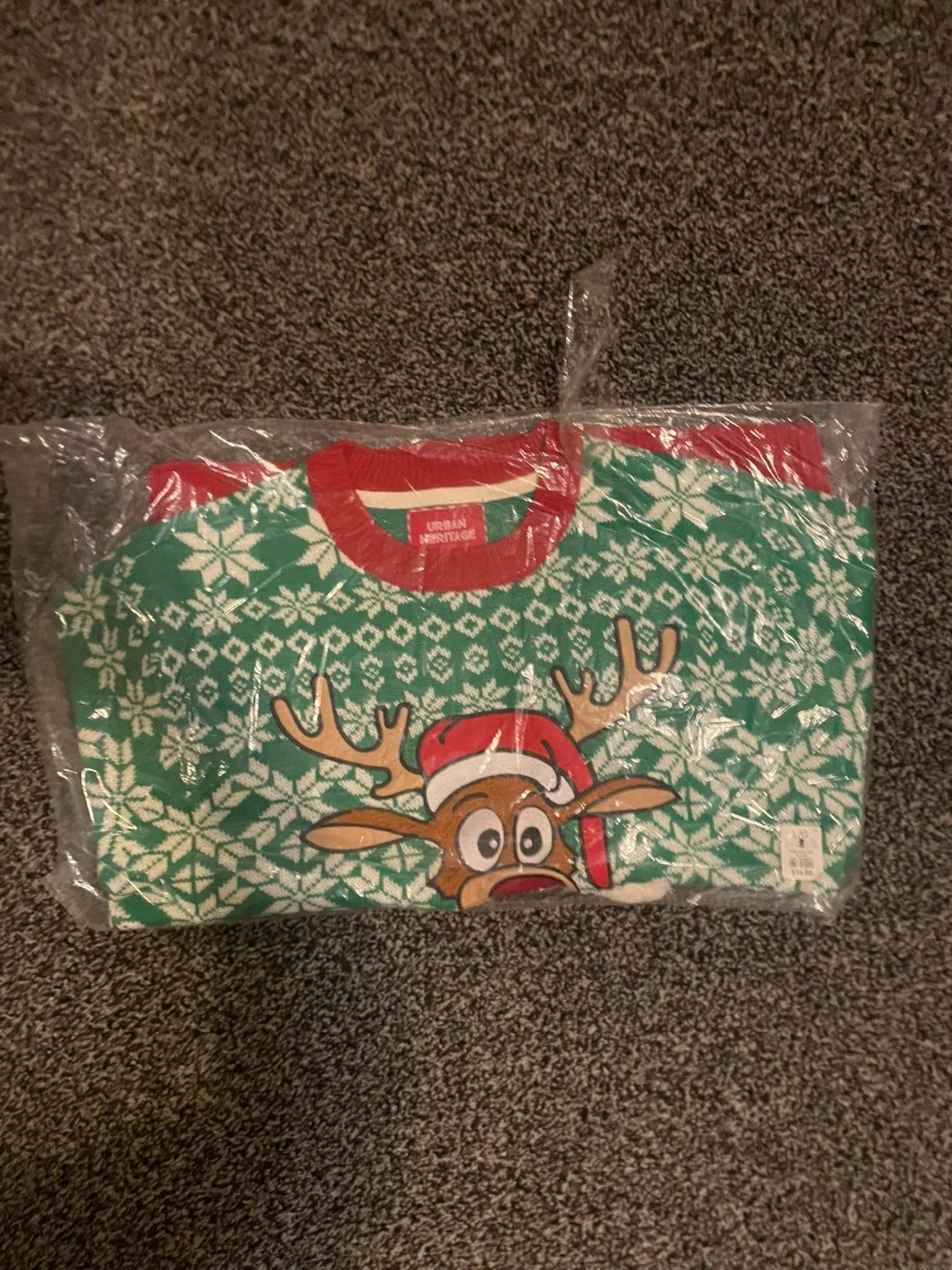 Green ugly Christmas Sweater image indicator(5)