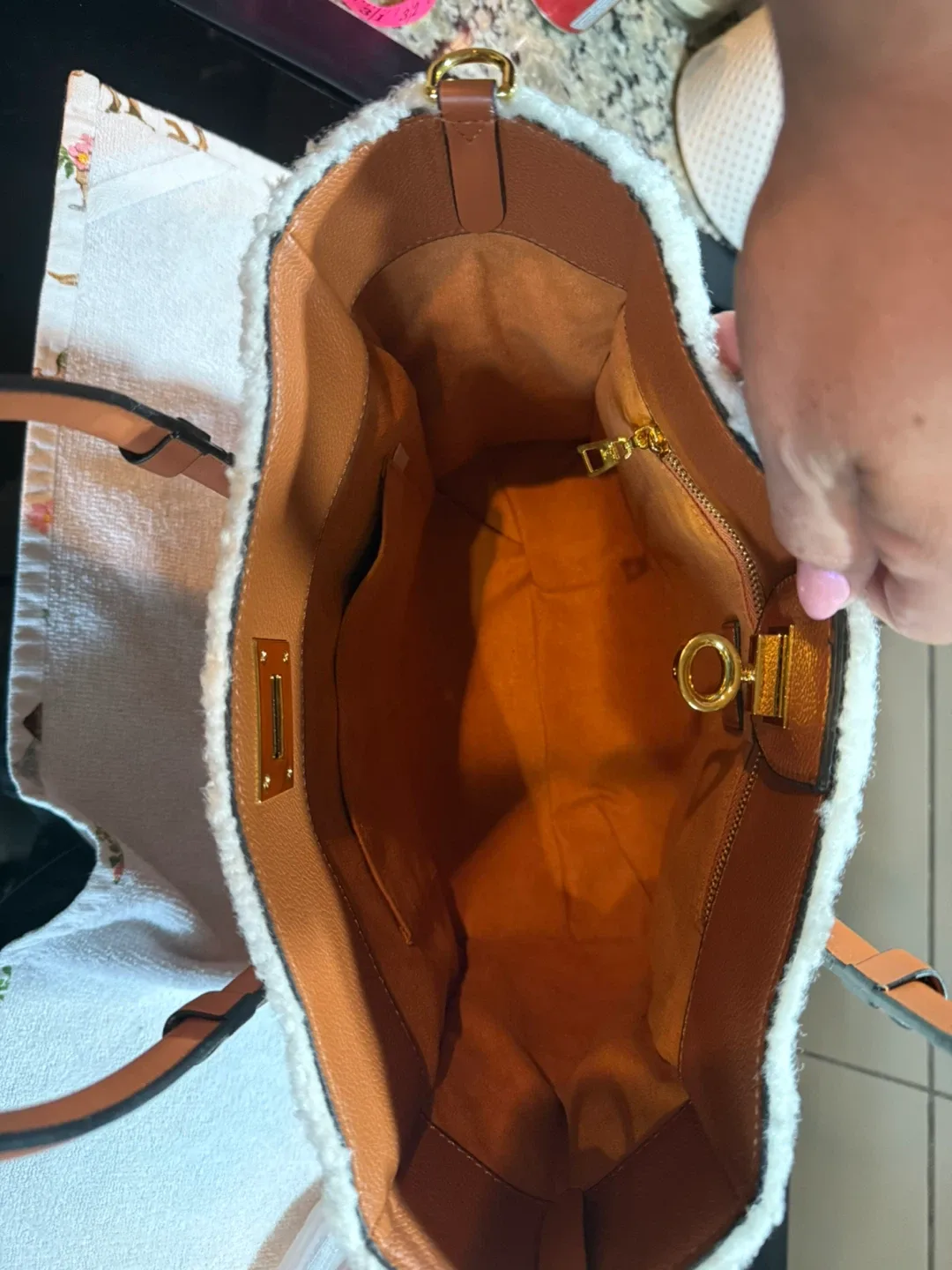 Louis Vuitton LV Crafty On The Go PM Tote image indicator(3)