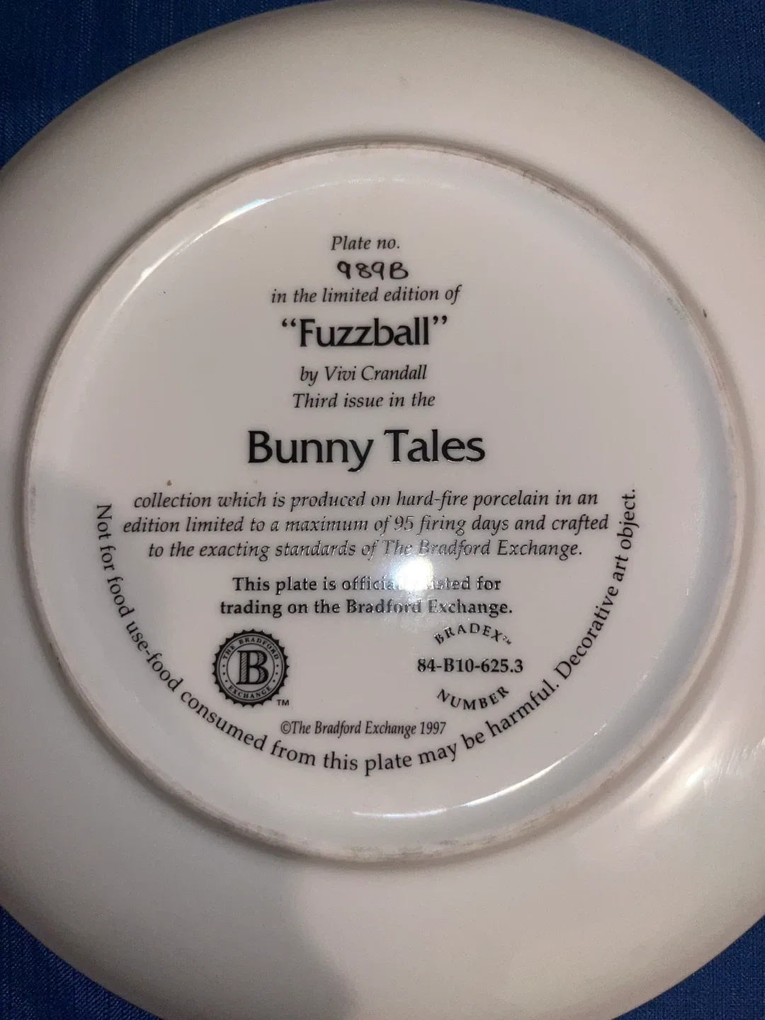 Vicki Crandall "Bunny Tales Plates image indicator(6)