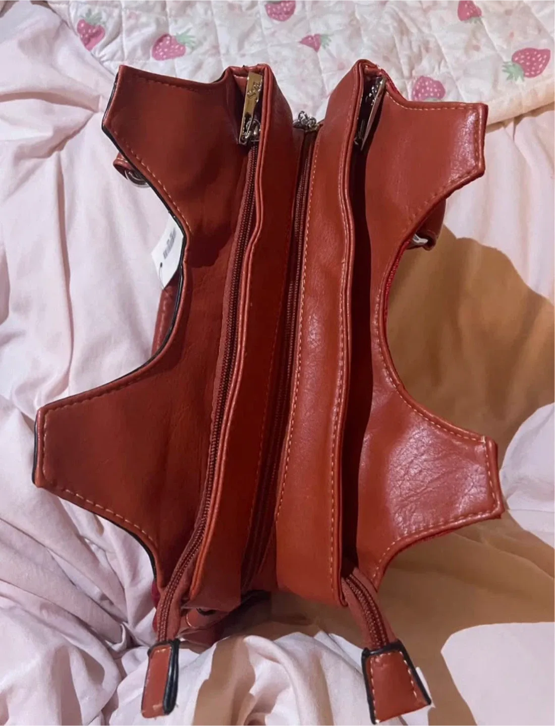 Red & Brown Shoulder Bag image indicator(3)