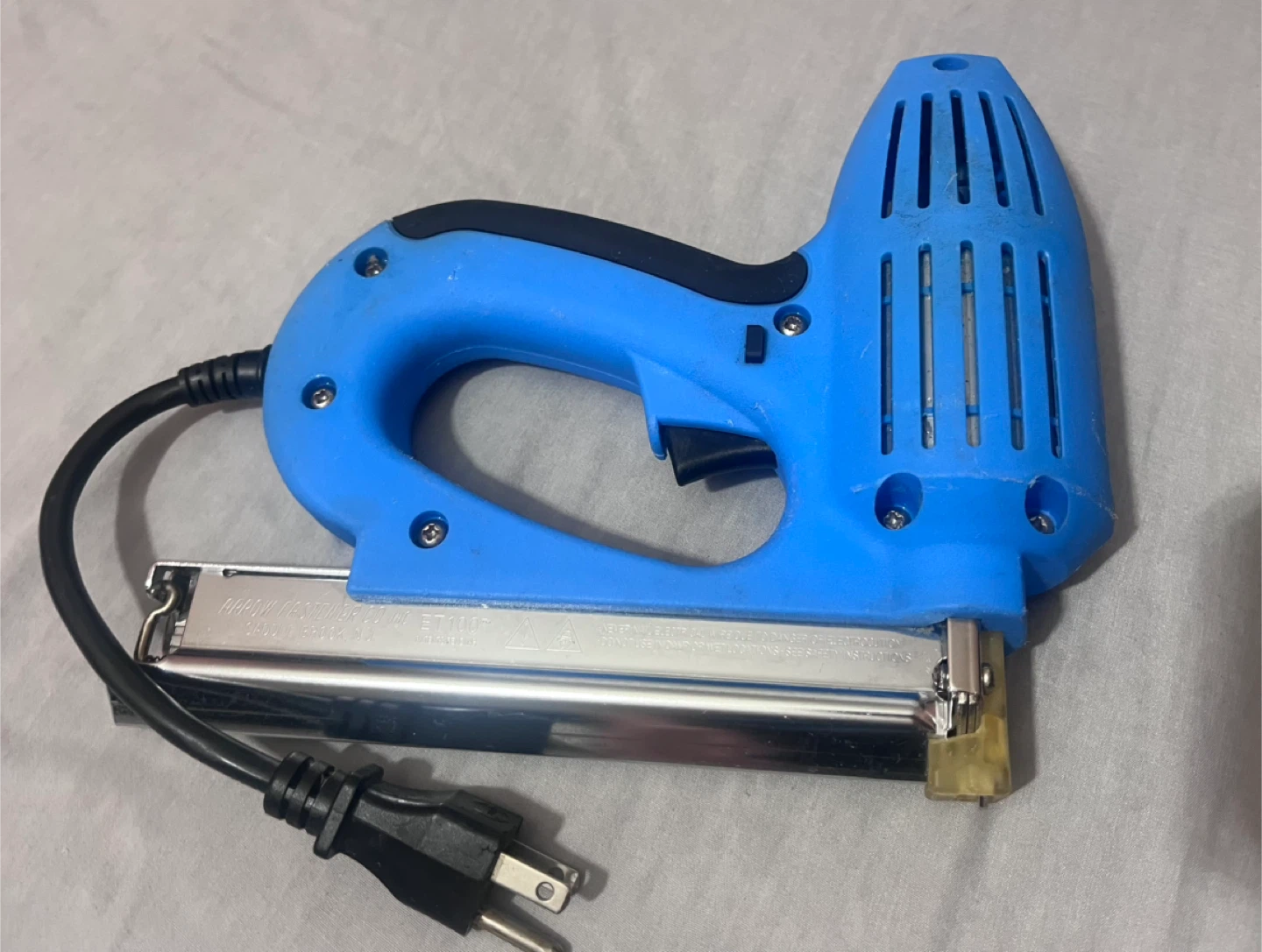 Arrow ET100 Electric Brad Nail Gun - photo 2