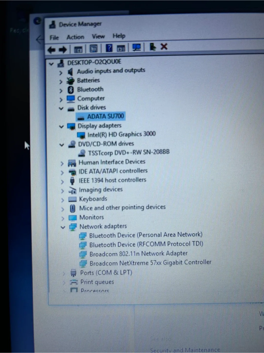 Dell Latitude Laptop - Intel i5, 8GB RAM, Windows 10 image indicator(3)