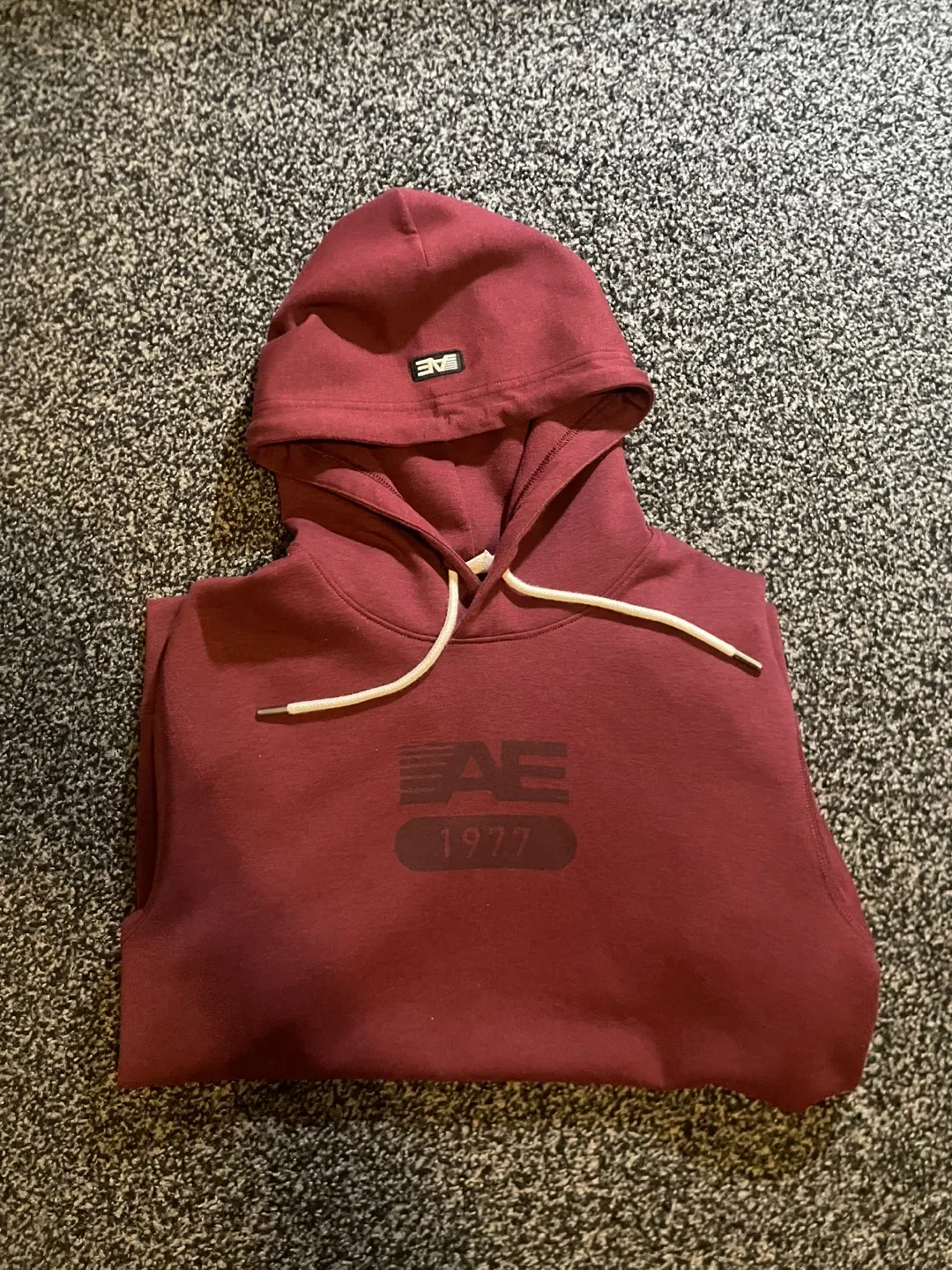 American Eagle Hoodie - Size M image indicator(6)