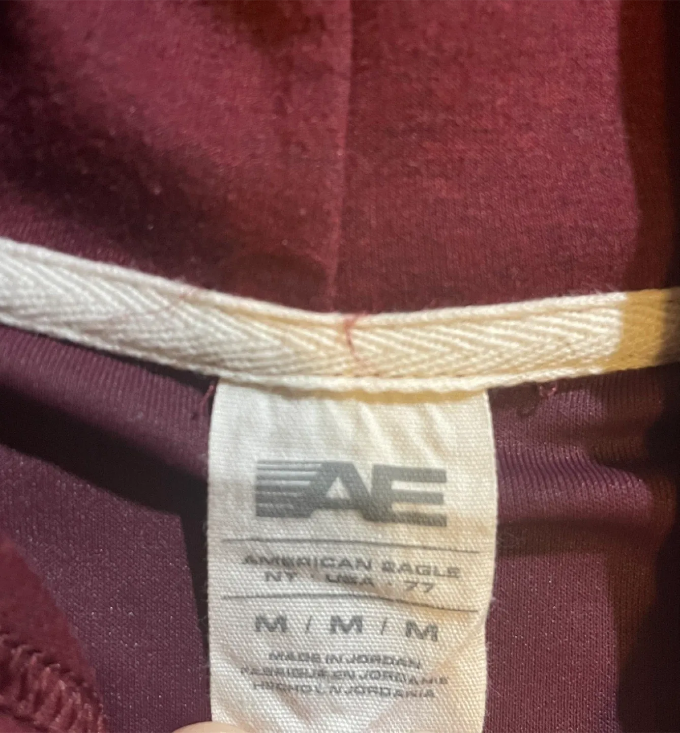 American Eagle Hoodie - Size M image indicator(4)