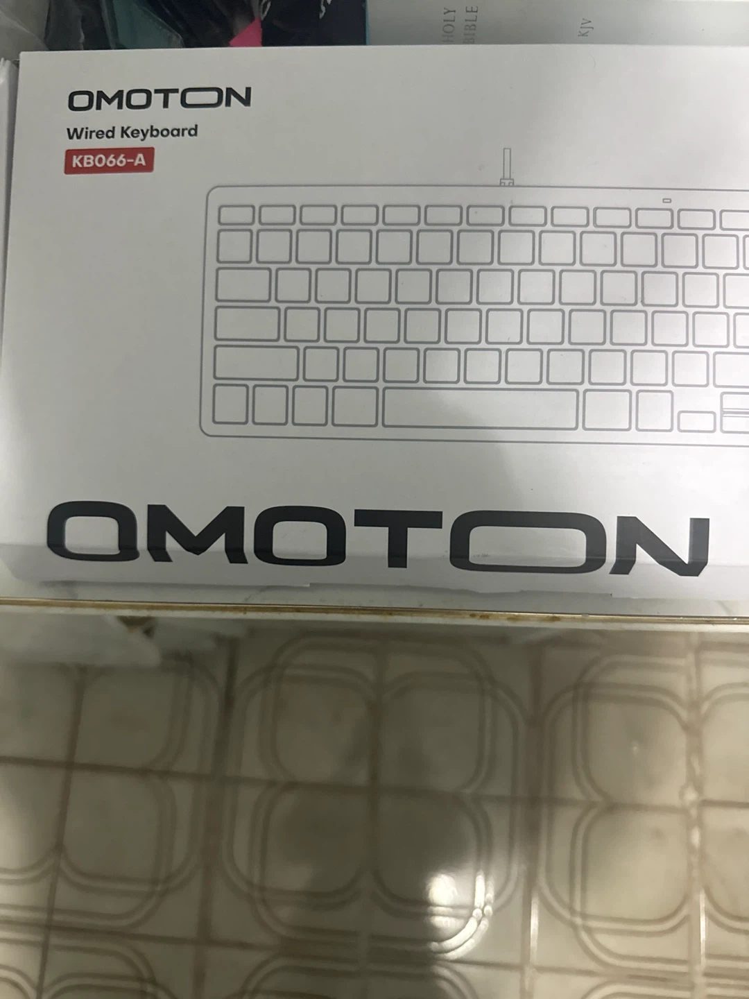 OMOTON KB066-A Wired Keyboard - Silver