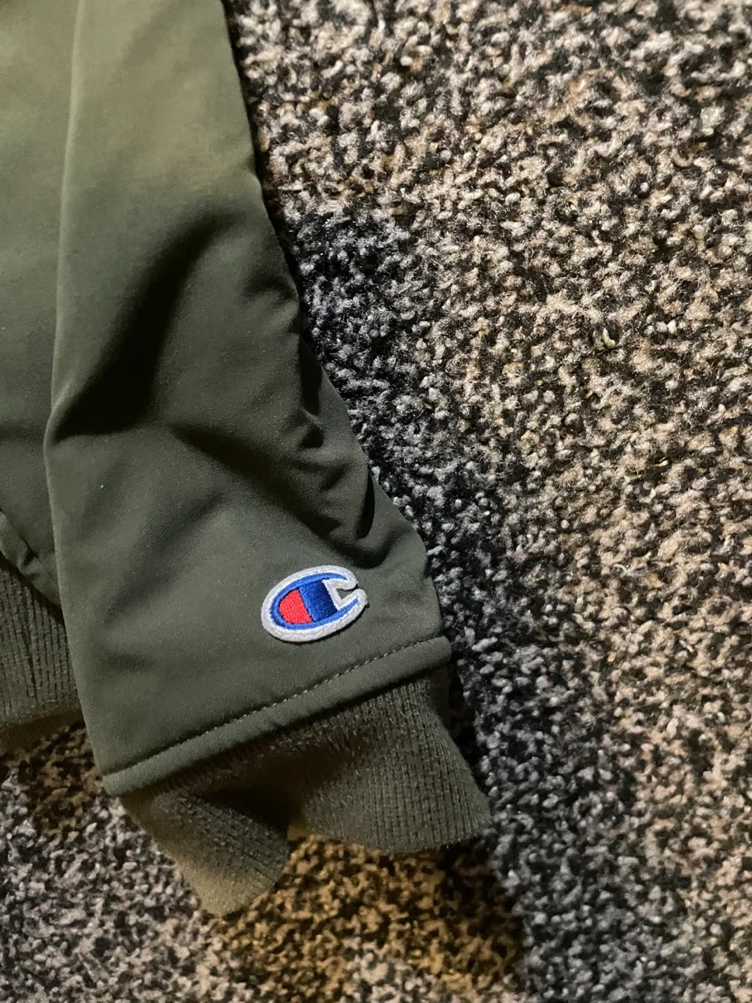 Champion Athleticwear Crewneck image indicator(3)