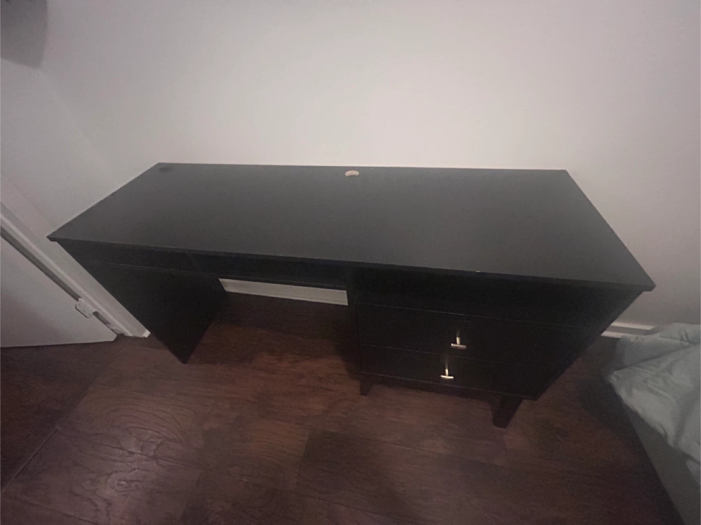 Black Desk and Office Chair Set - photo 5