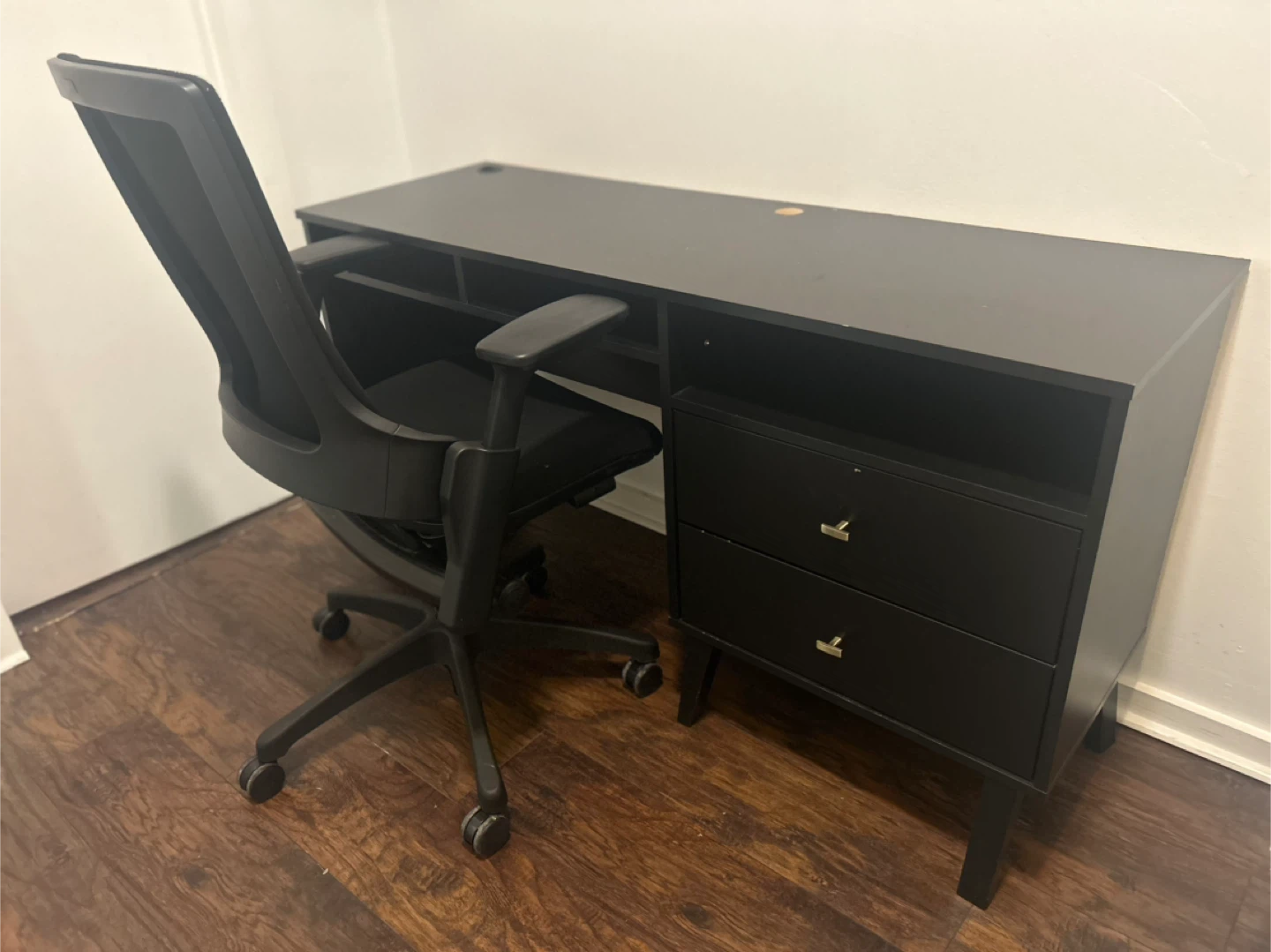 Black Desk and Office Chair Set