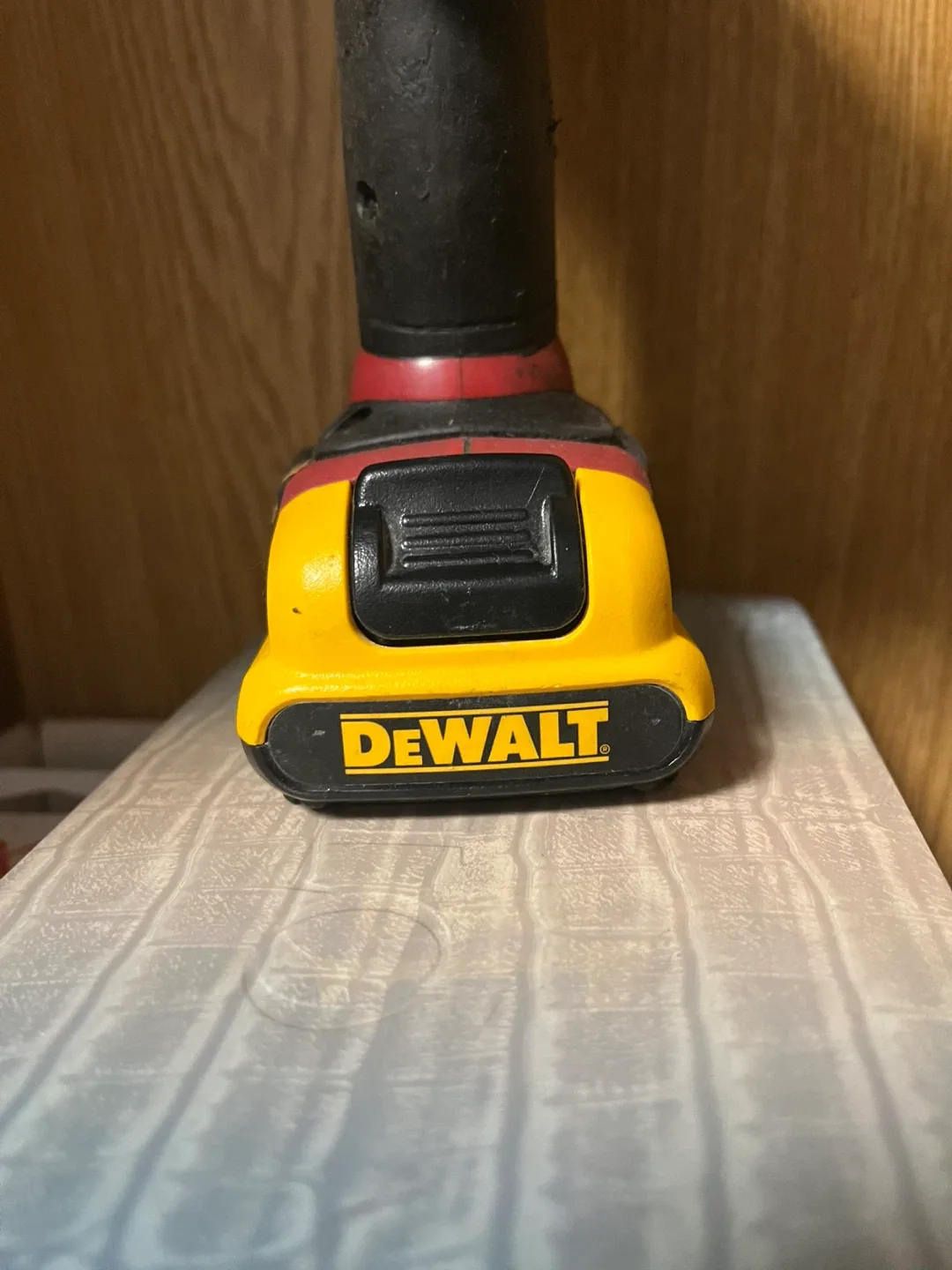 Mac. 1/2” impact. Driver  with battery.  12 volts image indicator(2)