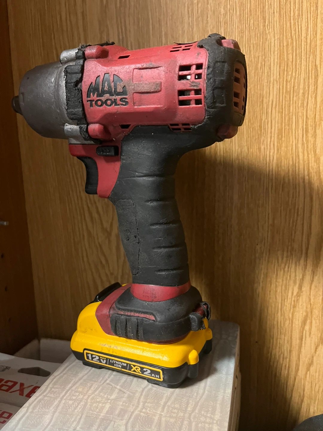 Mac. 1/2” impact. Driver  with battery.  12 volts