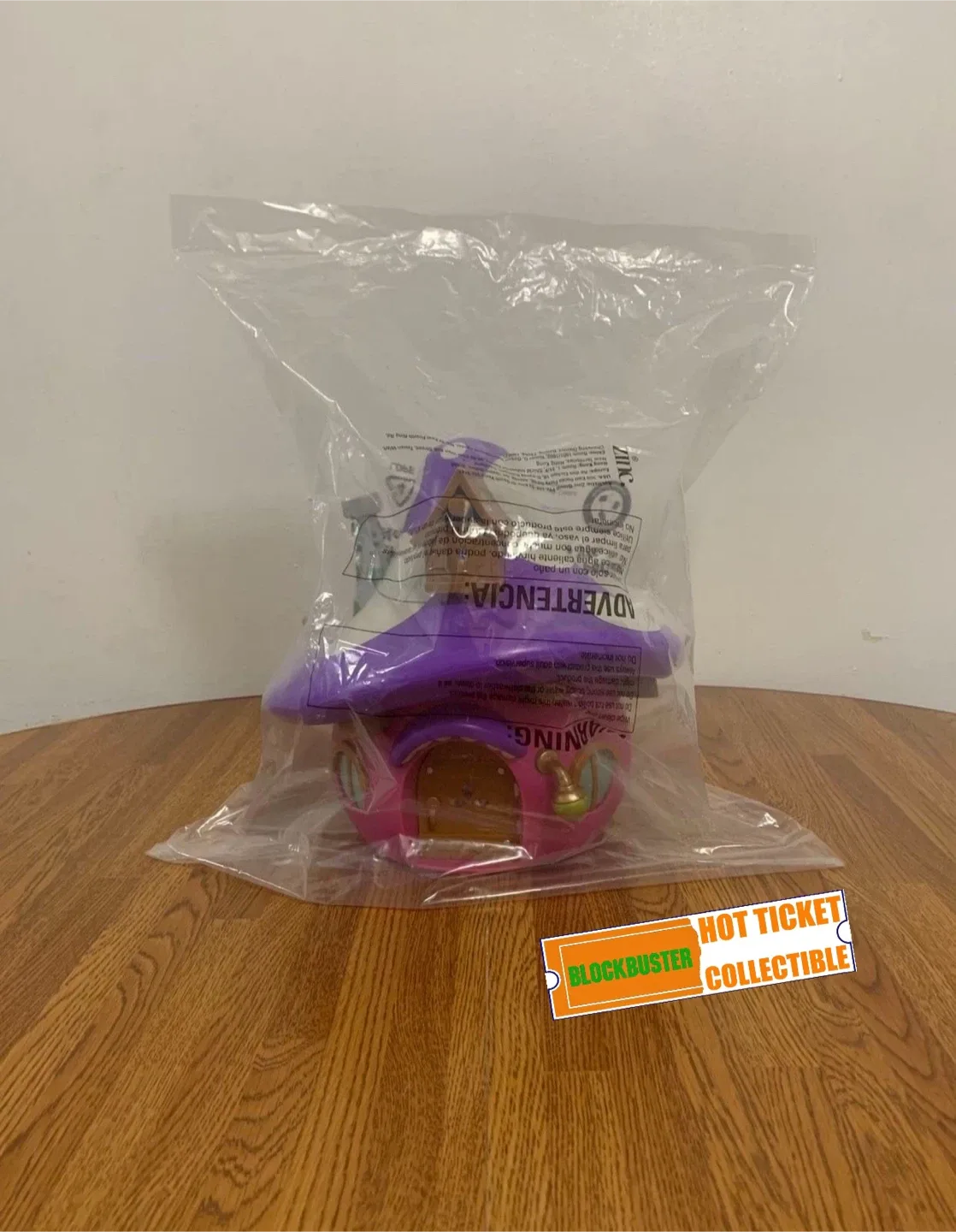Smurfs (Cinemark Exclusive) Smurfette House Popcorn Bucket thumbnail