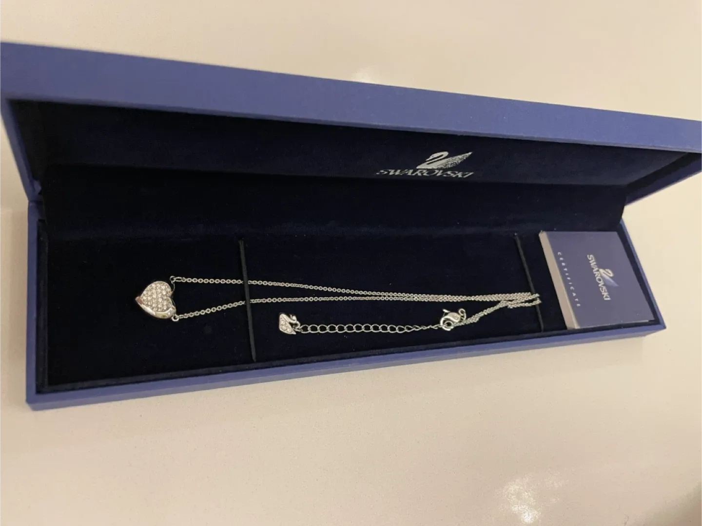Authentic Swarovski heart necklace🤍 image indicator(3)