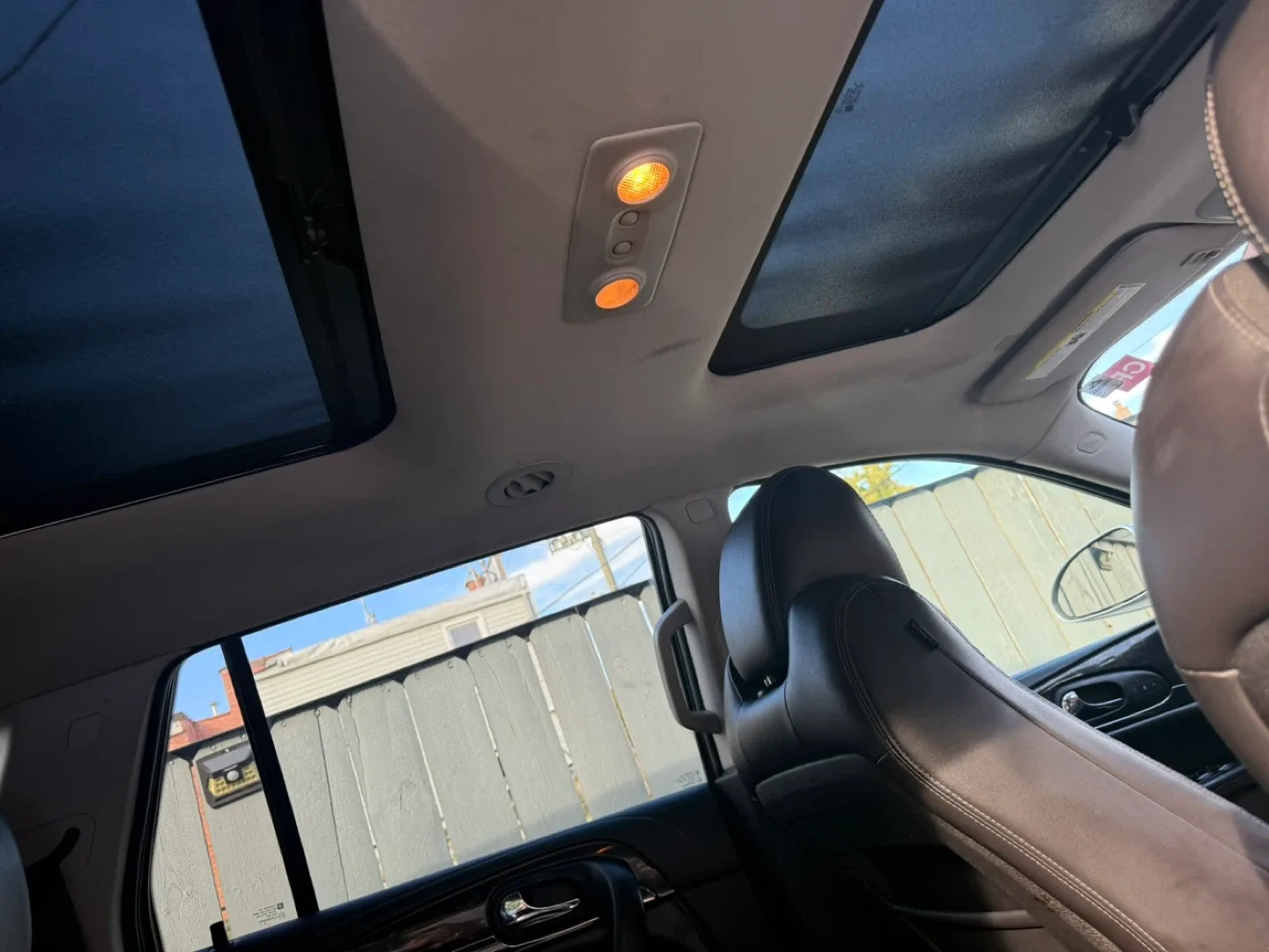 2017 Buick Enclave SUV - Silver image indicator(3)