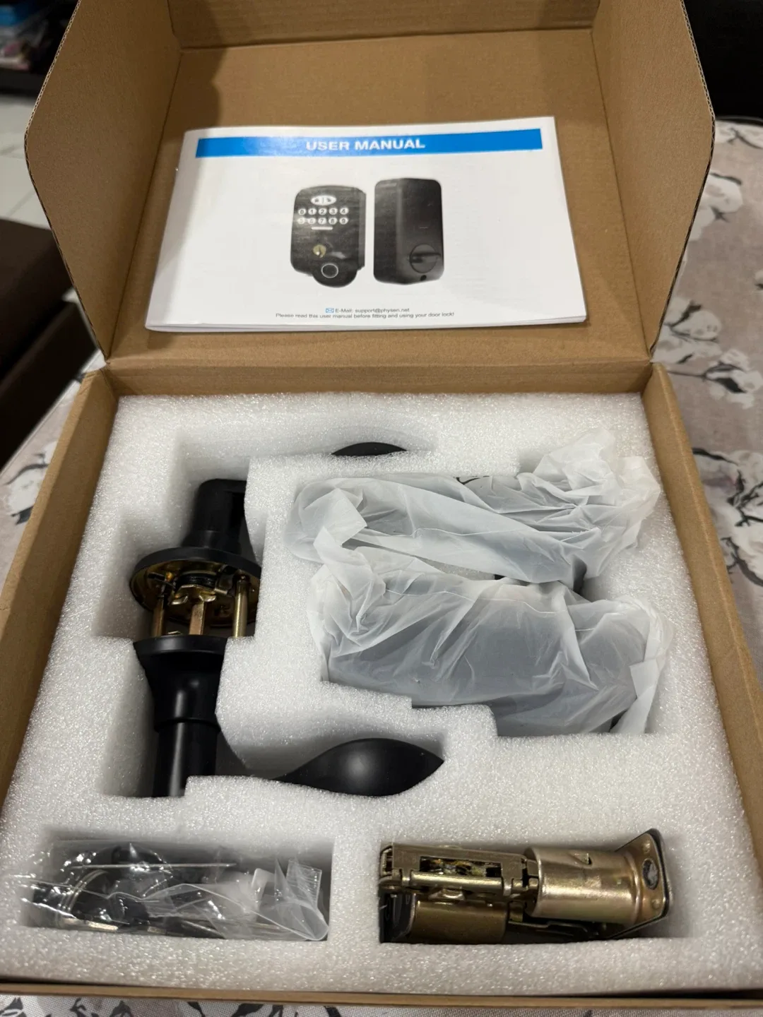 Fingerprint Door Lock with Levers image indicator(8)