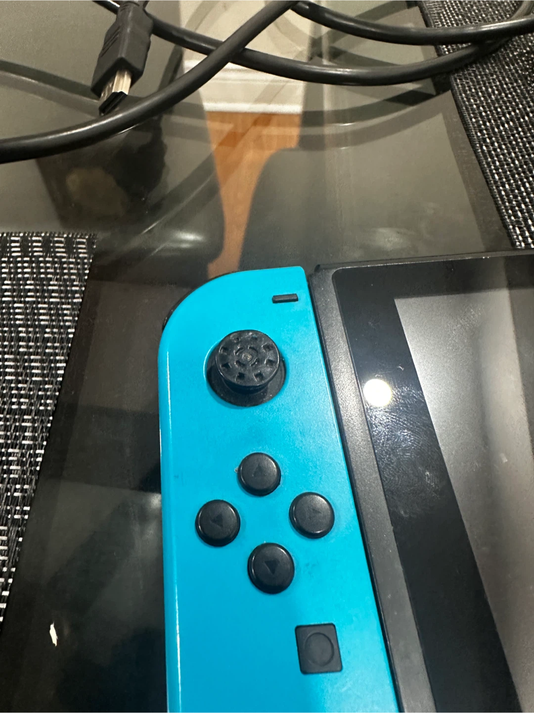 Nintendo Switch Console with Dock and controller pad - photo 2