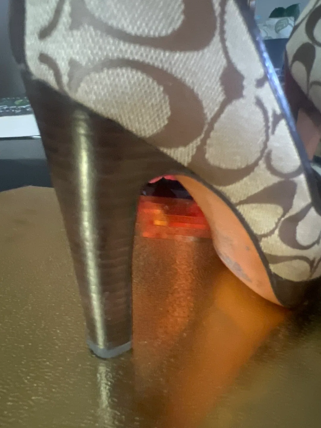 Coach Heels image indicator(3)