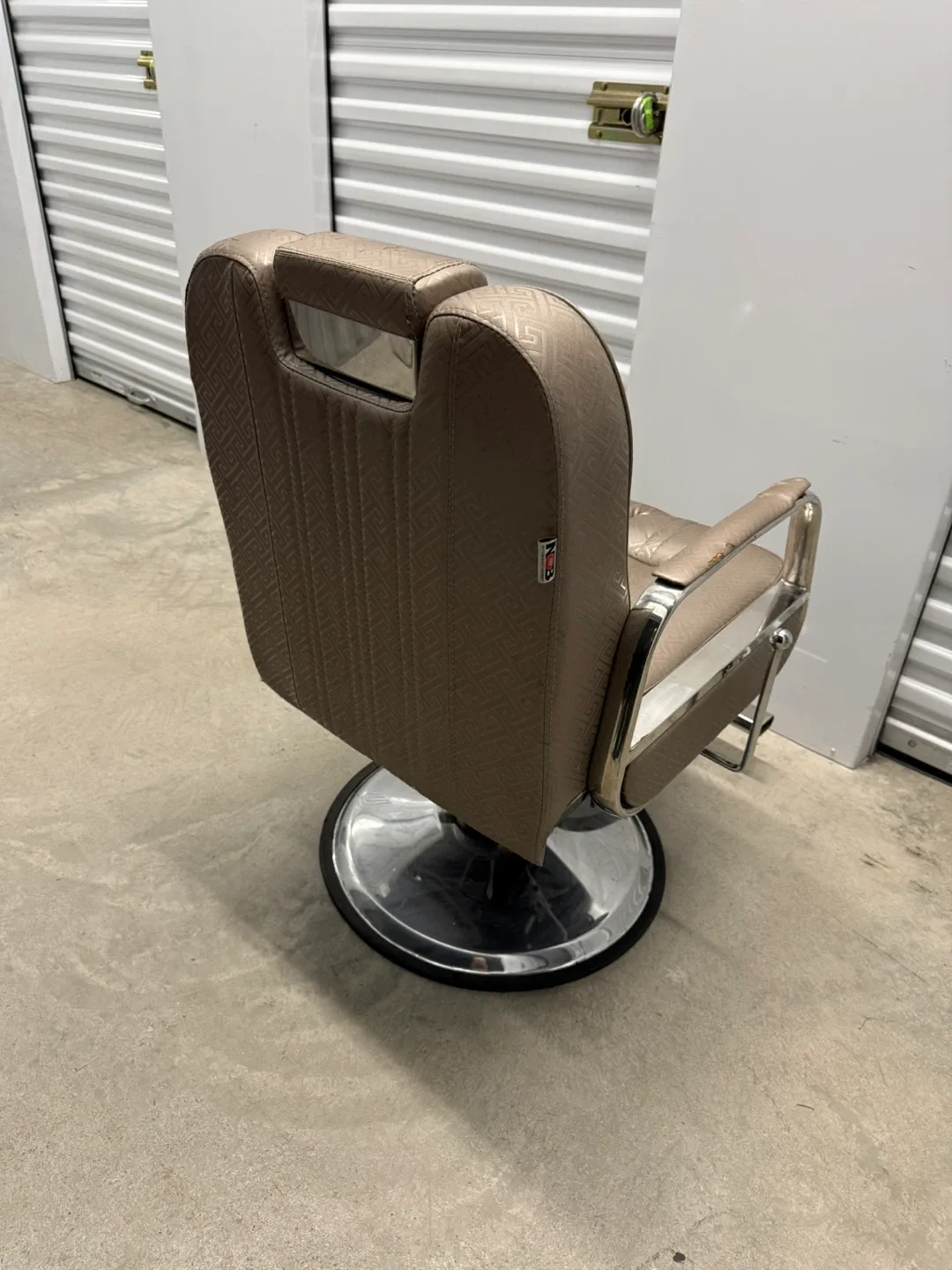 Vintage Barber Chair - Tan - Chrome Base Mid Century Style image indicator(2)