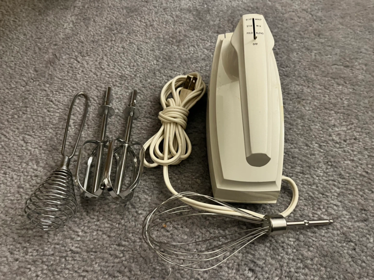 Vintage Sunbeam Mixmaster Hand Mixer - photo 2