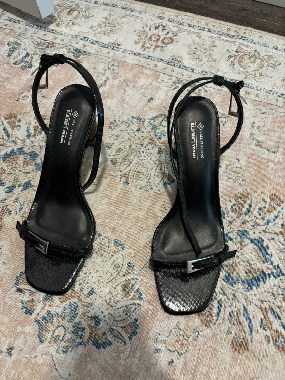 Closet clean out image indicator(4)