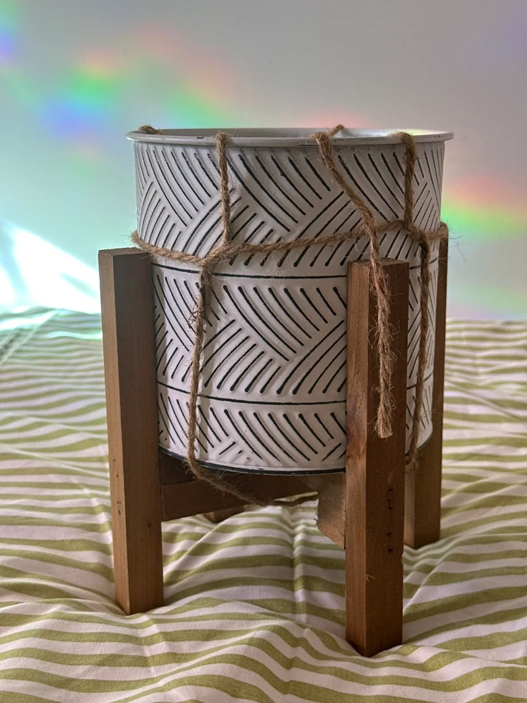 Planter with Wood Stand thumbnail