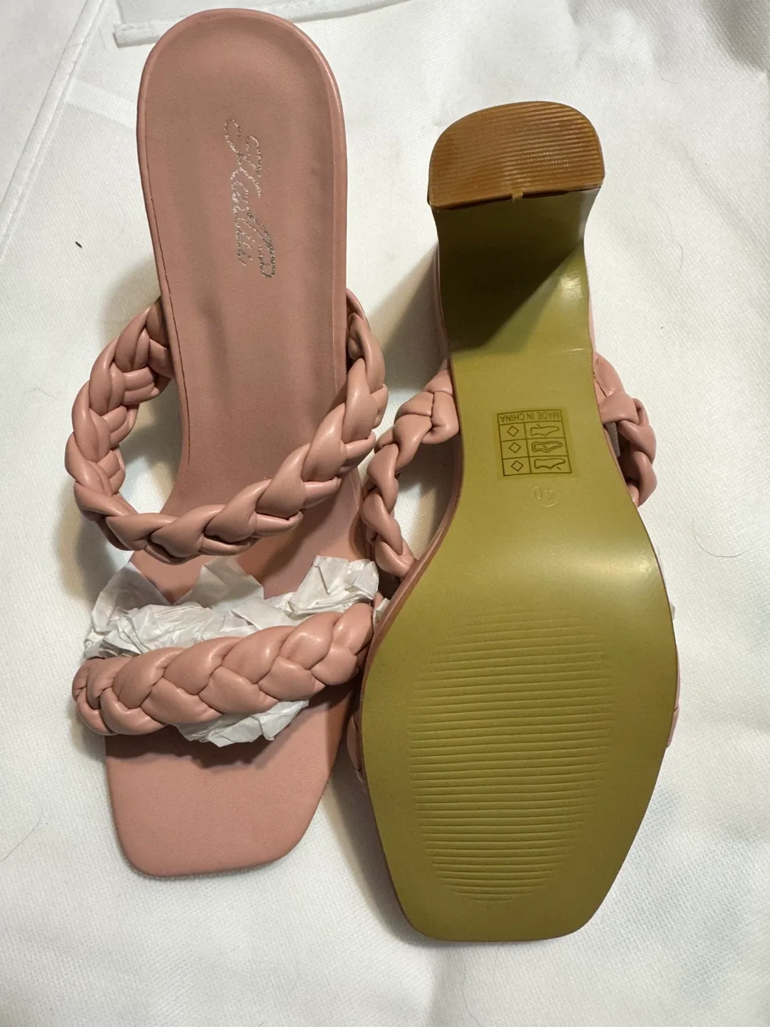 Katliu Braided Heels - Size 8, Pink - New in Box! image indicator(2)