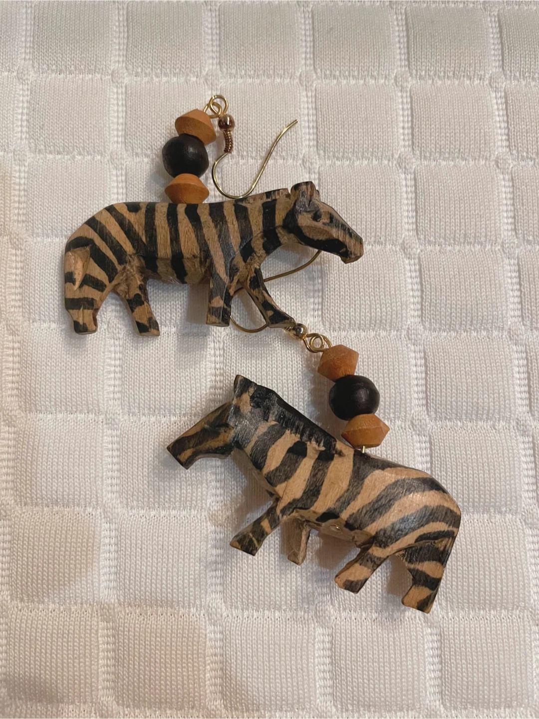Kenyan safari wooden earrings (zebra)