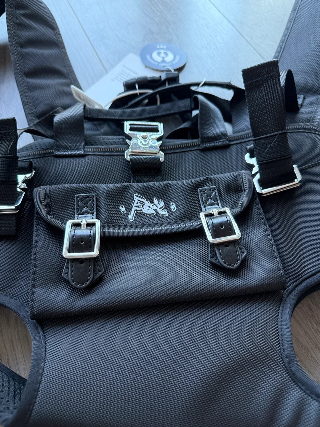 FCT Dog Carrier Backpack - Black image indicator(2)