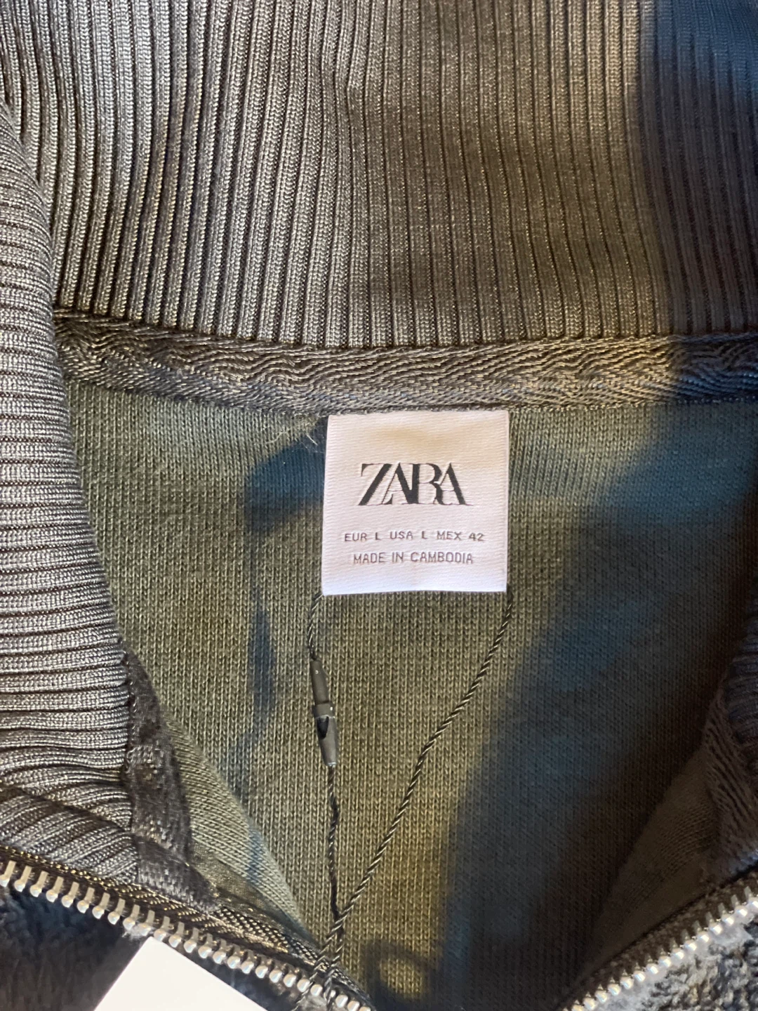 Zara Fleece Pullover - Size L - photo 2