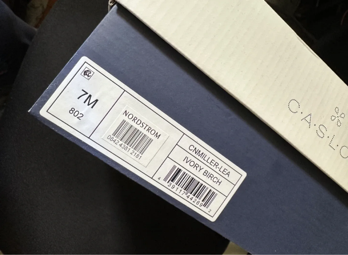 Calson Miller Chelsea Boot - Size 7M image indicator(4)