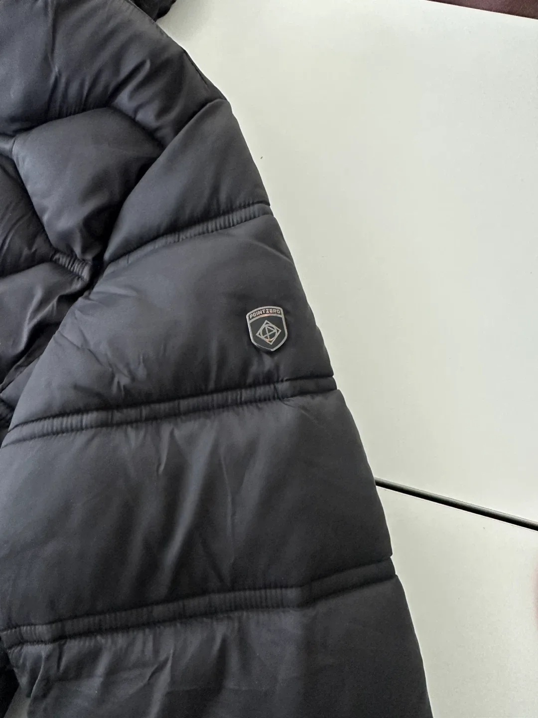 Point Zero Puffer Jacket - Size S like new image indicator(3)