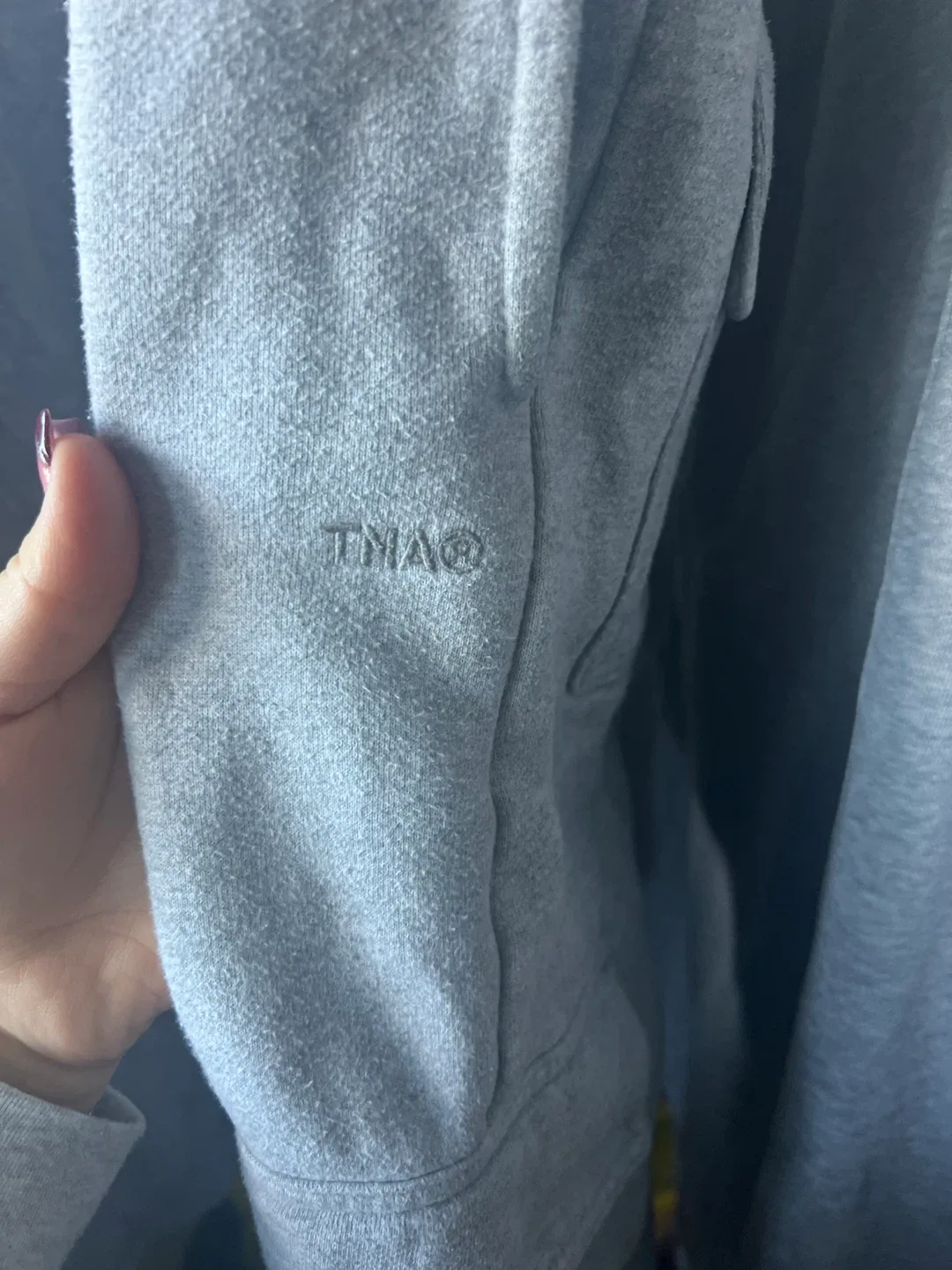 TNA Sweatfleece Cozy Fleece Mega Fit Cargo Sweatpants - M image indicator(2)