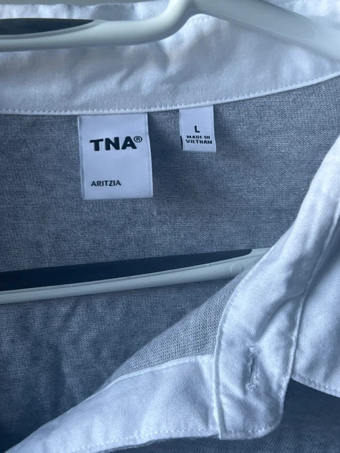 TNA Aritzia Grey Polo Sweatshirt - Size L image indicator(2)