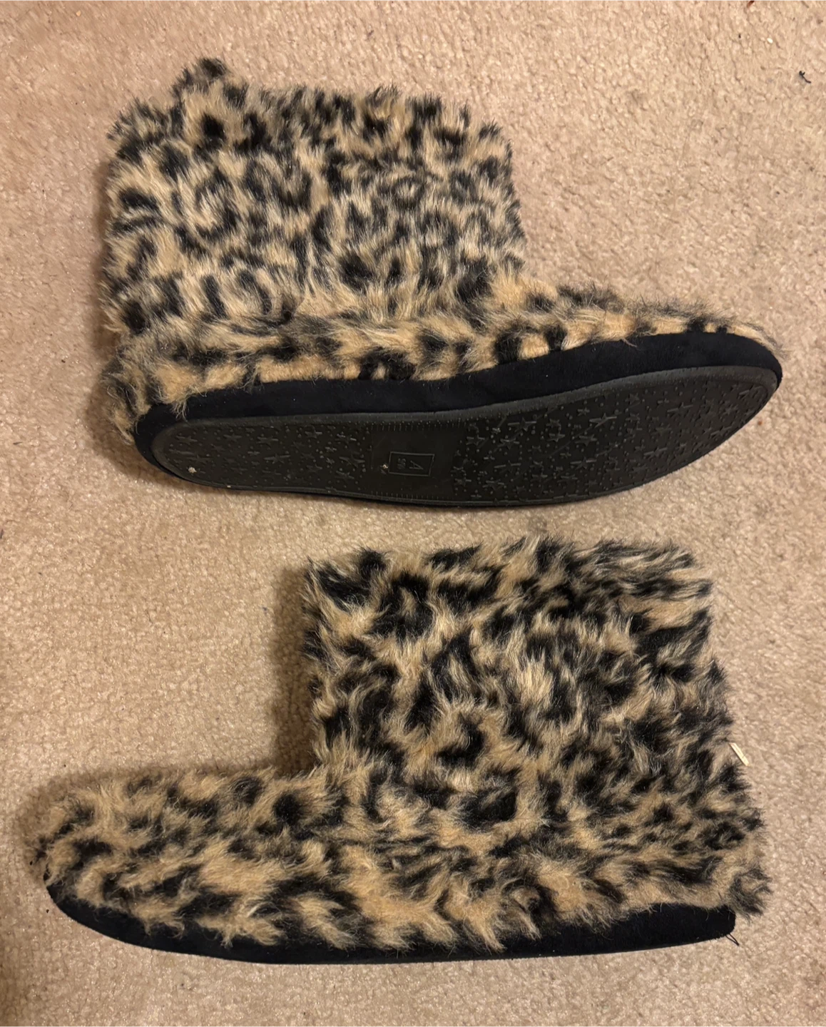 Leopard Print Slipper Boots (size 9/10) - photo 2