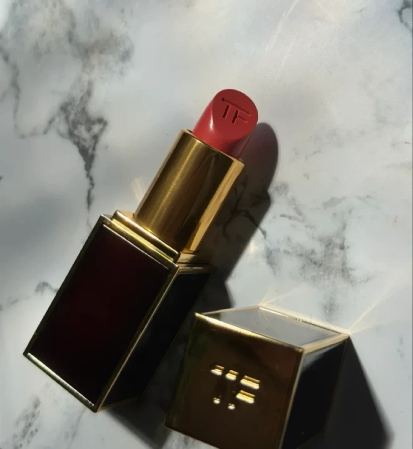 Tom Ford Lip Color #49 image indicator(2)