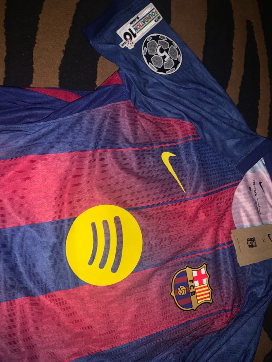 Barcalona Soccer jersey image indicator(5)