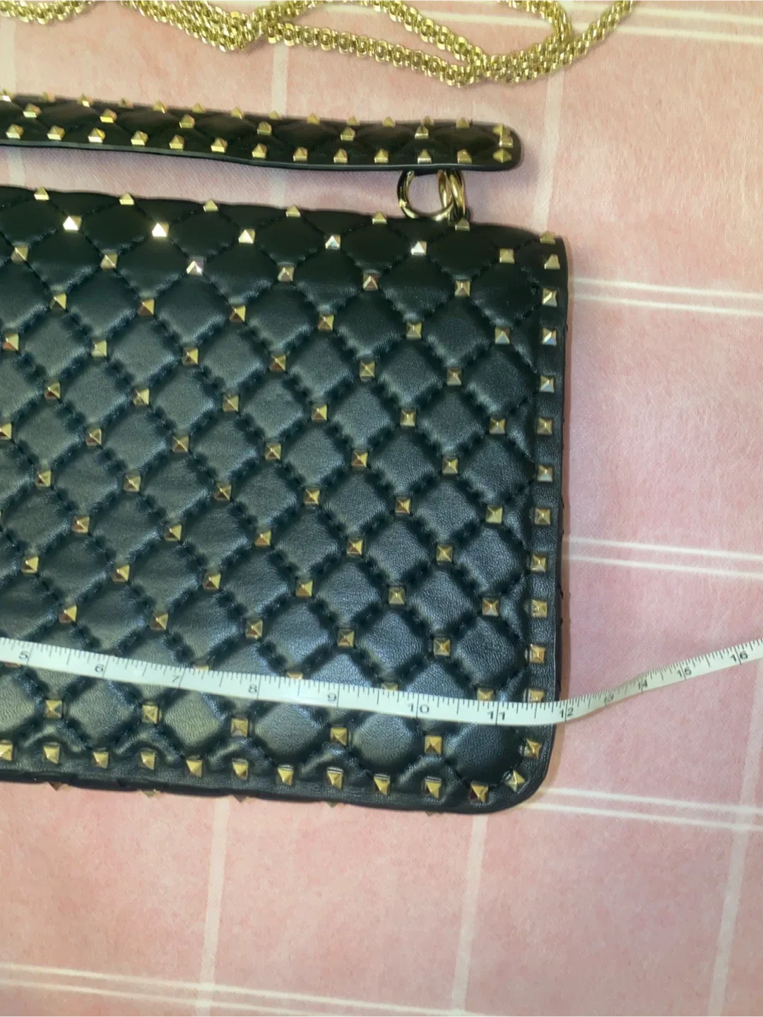 Black leather bag. Genuine leather image indicator(3)