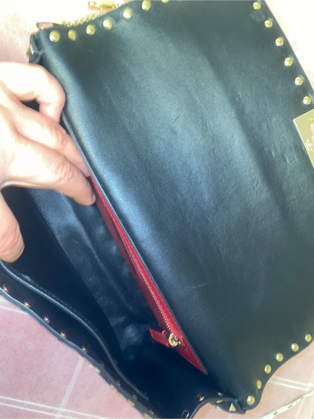 Black leather bag. Genuine leather image indicator(5)