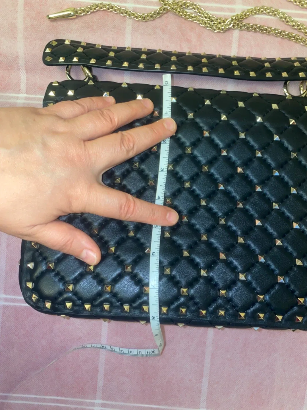 Black leather bag. Genuine leather image indicator(4)