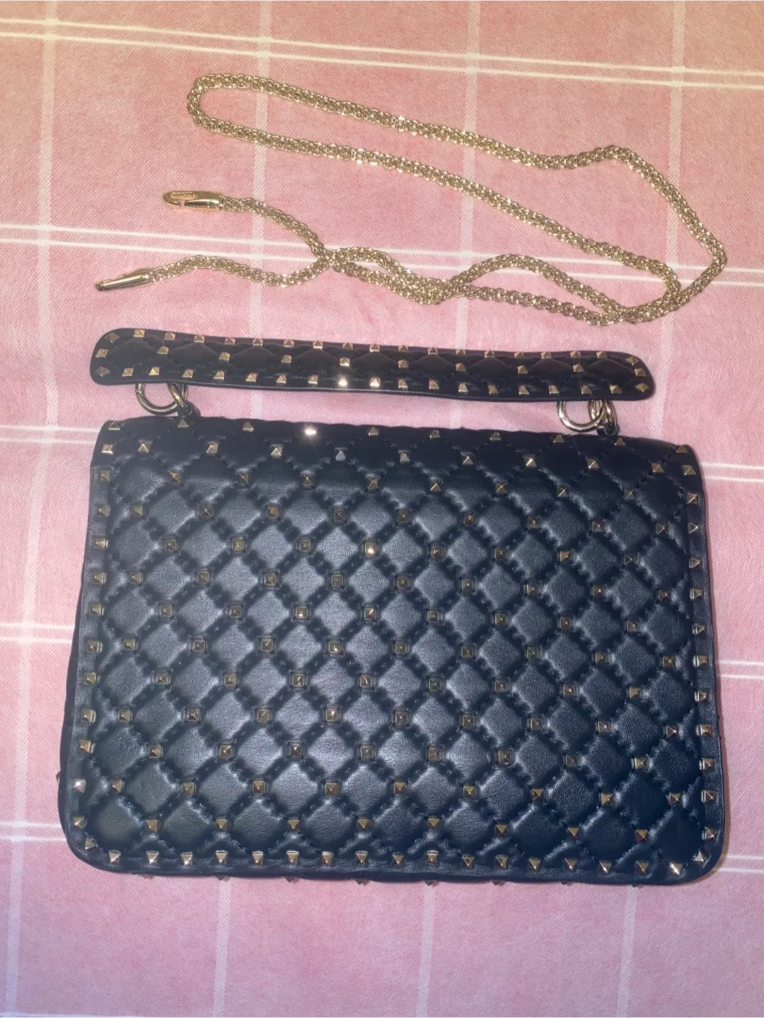 Black leather bag. Genuine leather image indicator(2)