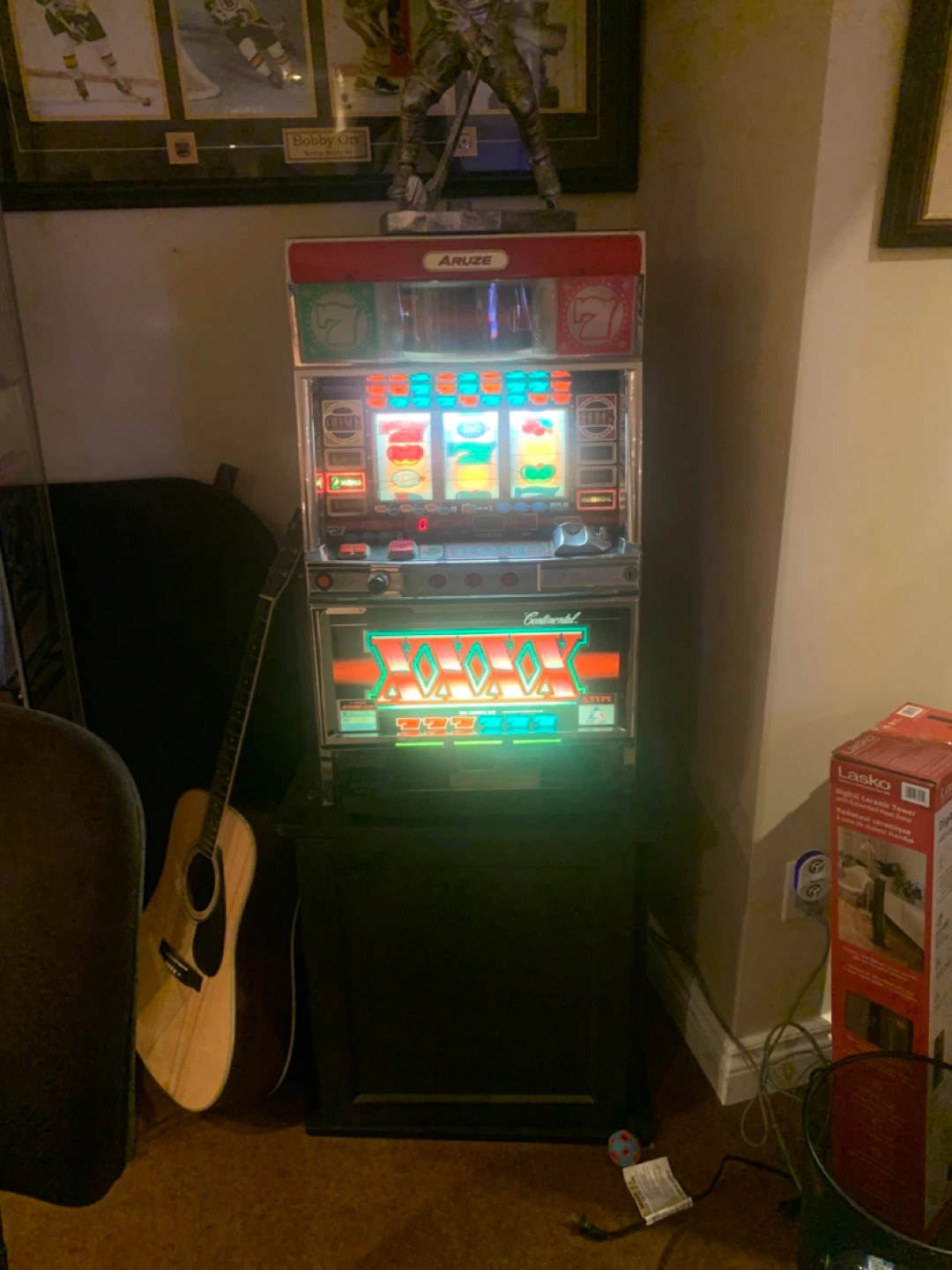 Vintage Aruze XXXX Continental Slot Machine
